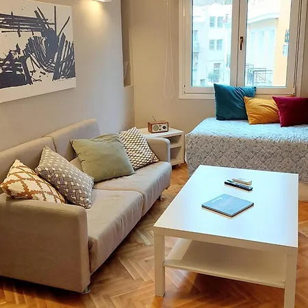 Lovely In Plaka Apartment