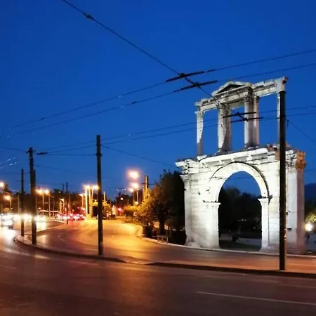 Lovely In Plaka *